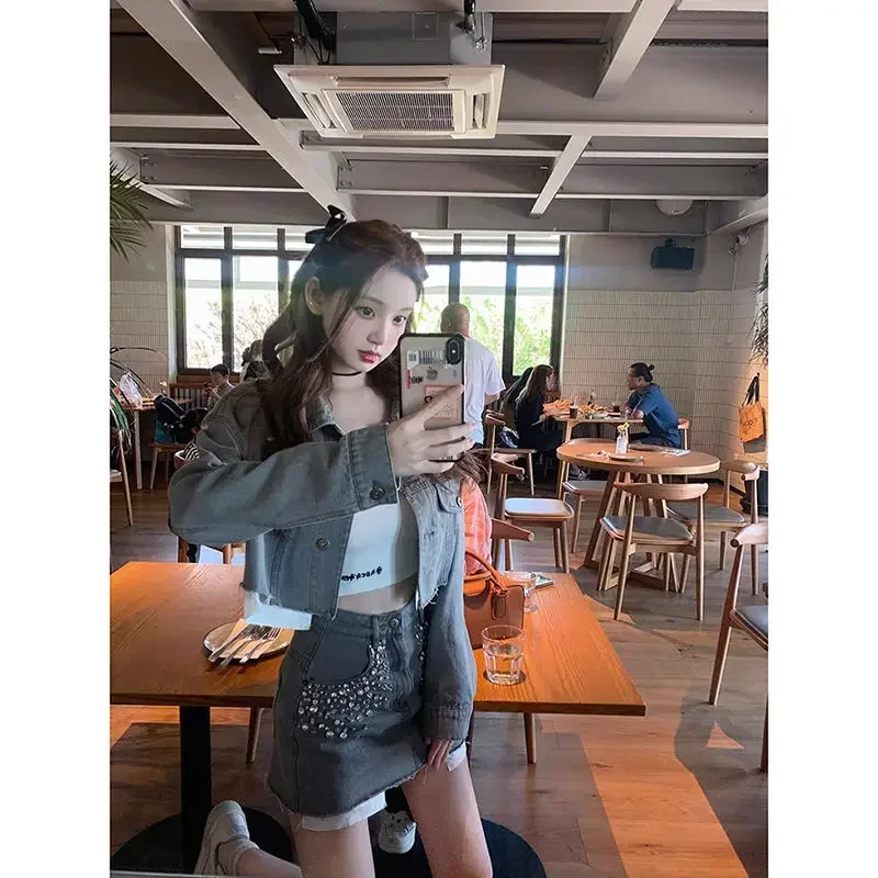 

2024 Autumn New Women Two Piece Skirt Sets Retro Denim Long Sleeve Short Jacket Tops + High Waist A Line Mini Skirt Outfits