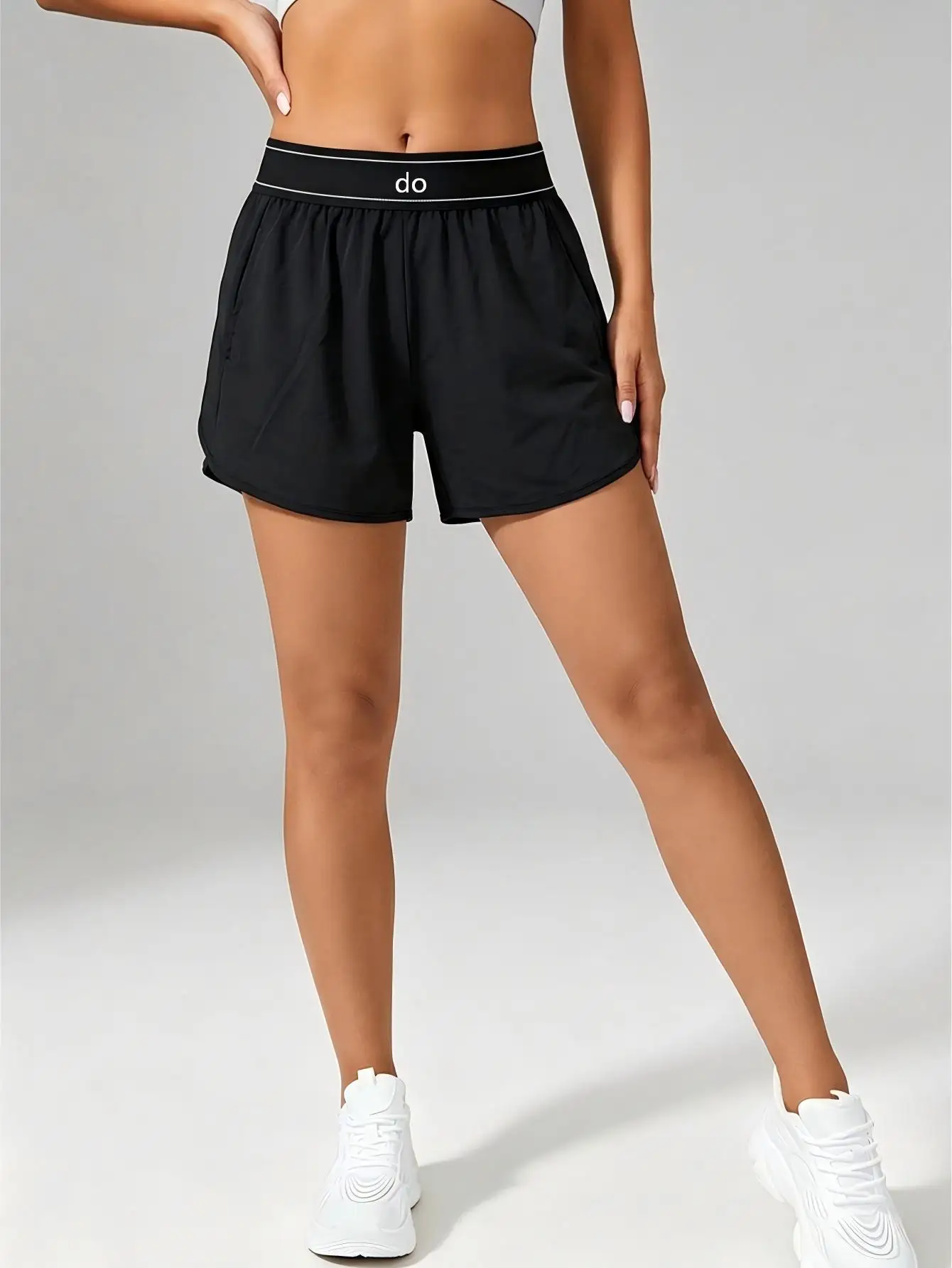 High waisted outdoor shorts, running yoga shorts, running sports and leisure fitness yoga clothes for women