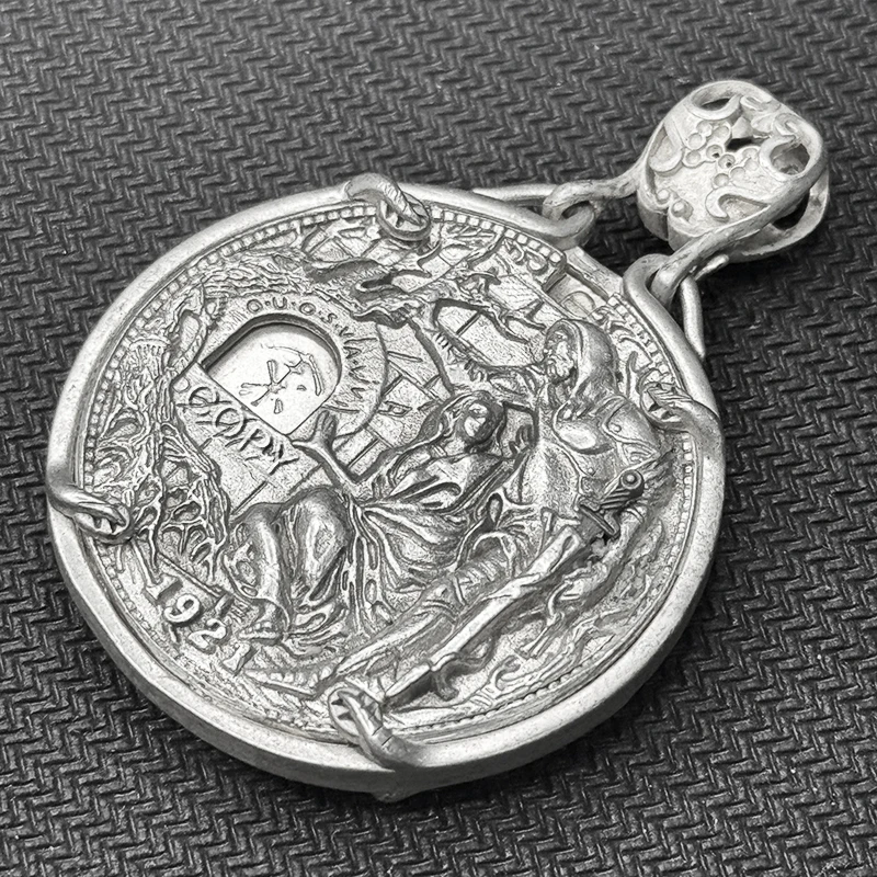 Mobile Mechanism US 1921 Holy Grail Wandering Knight Sword Pulling Gold/Silver Coin Necklace Pendant Copy Collection Medal Gift