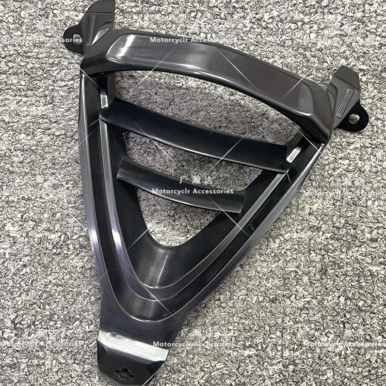 

Fit For Triumph Daytona 675/R Carbon Fiber Paint 28Upper Center Nose Air Intake Ram Fairing 2009 - 2012