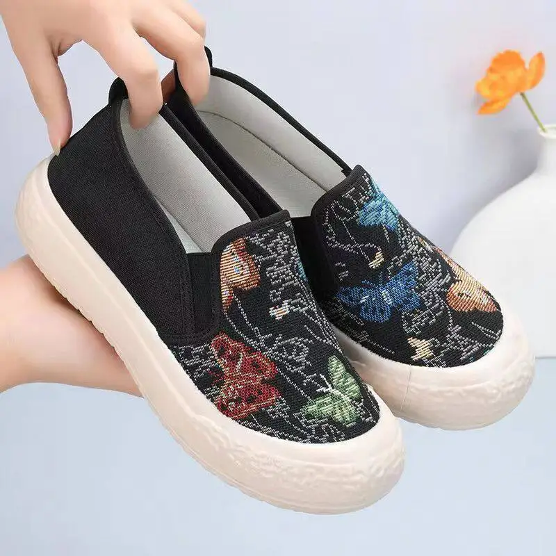 Casual Old Beijing Canvas Shoes Women's Summer New Breathable Lightweight Mom Shoes Loafers Slip-On Shoes JIFANPAUL Brand