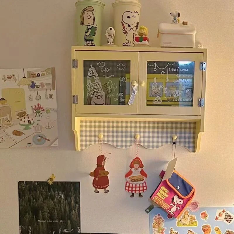 

Small wooden cabinet, storage cabinet, locker, wall hanging cabinet, hanging cabinet