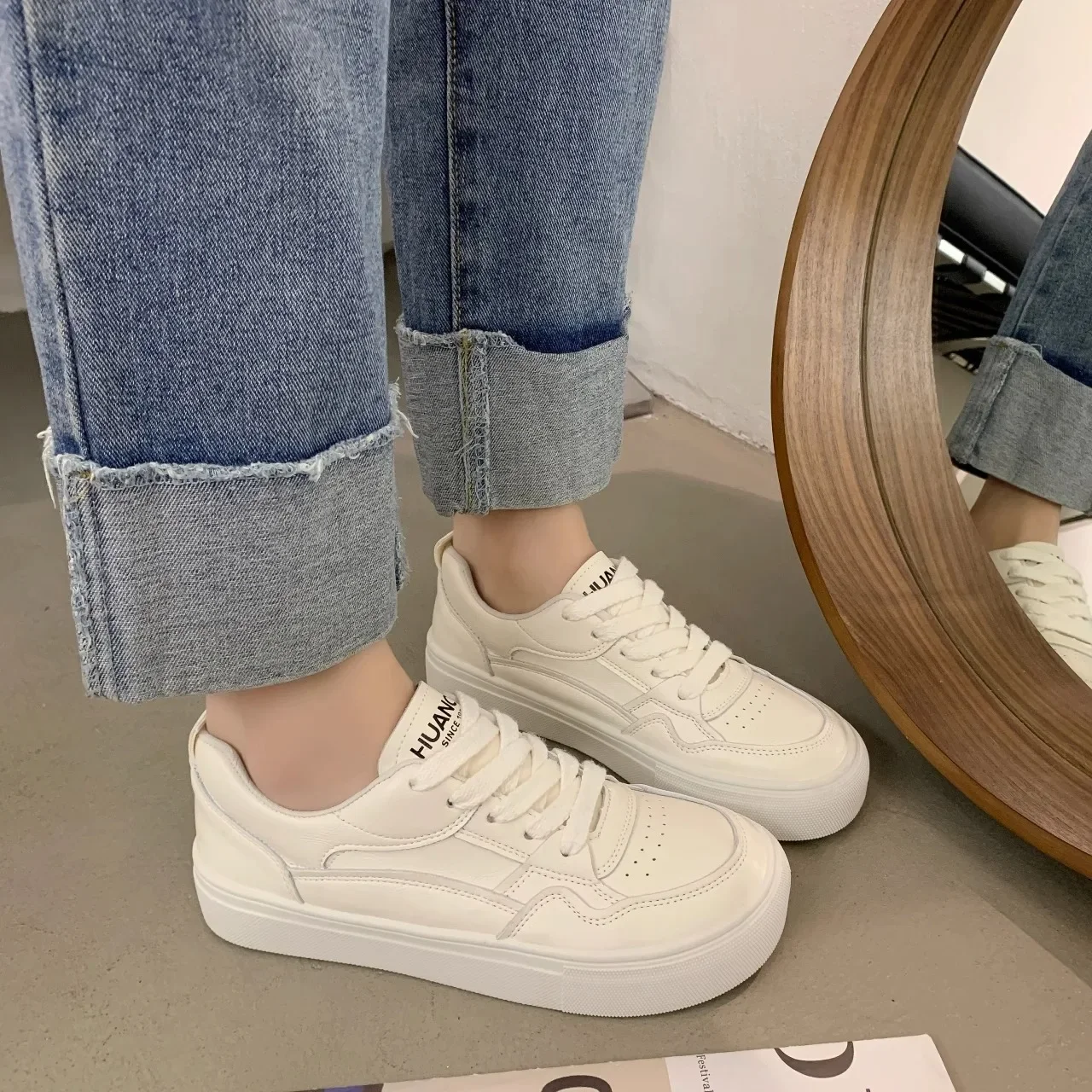 Little White Shoes Women Sneakers 2024 New Breathable Genuine Leather Women\'s Shoes Casual Sports Board Shoes Sneaker  Adult