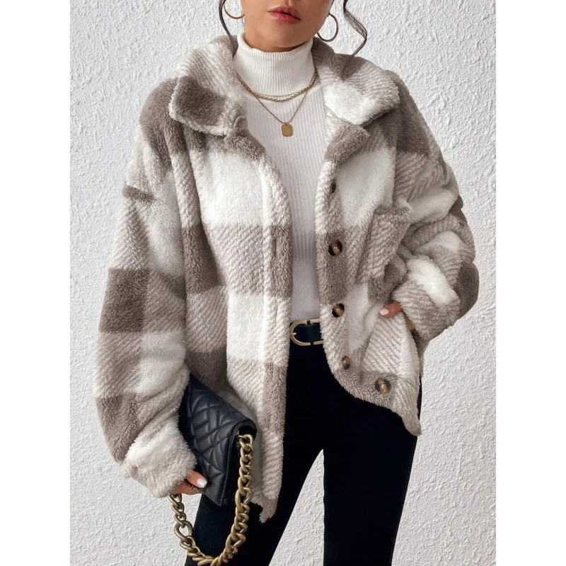 

Женская весенняя модная верхняя одежда: пальто из овчины в клетку, бархатная куртка из овчины без бренда, доступно для покупки в обычных магазинах.