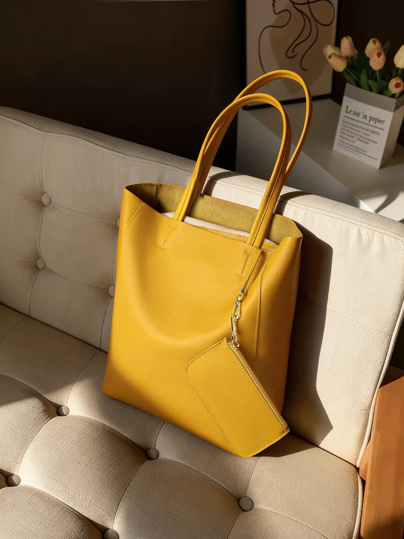 Top Layer Leather Large Capacity Tote Bag Women 2026 New Style High Quality Commuter Single Shoulder Bag Trendy And Stylish