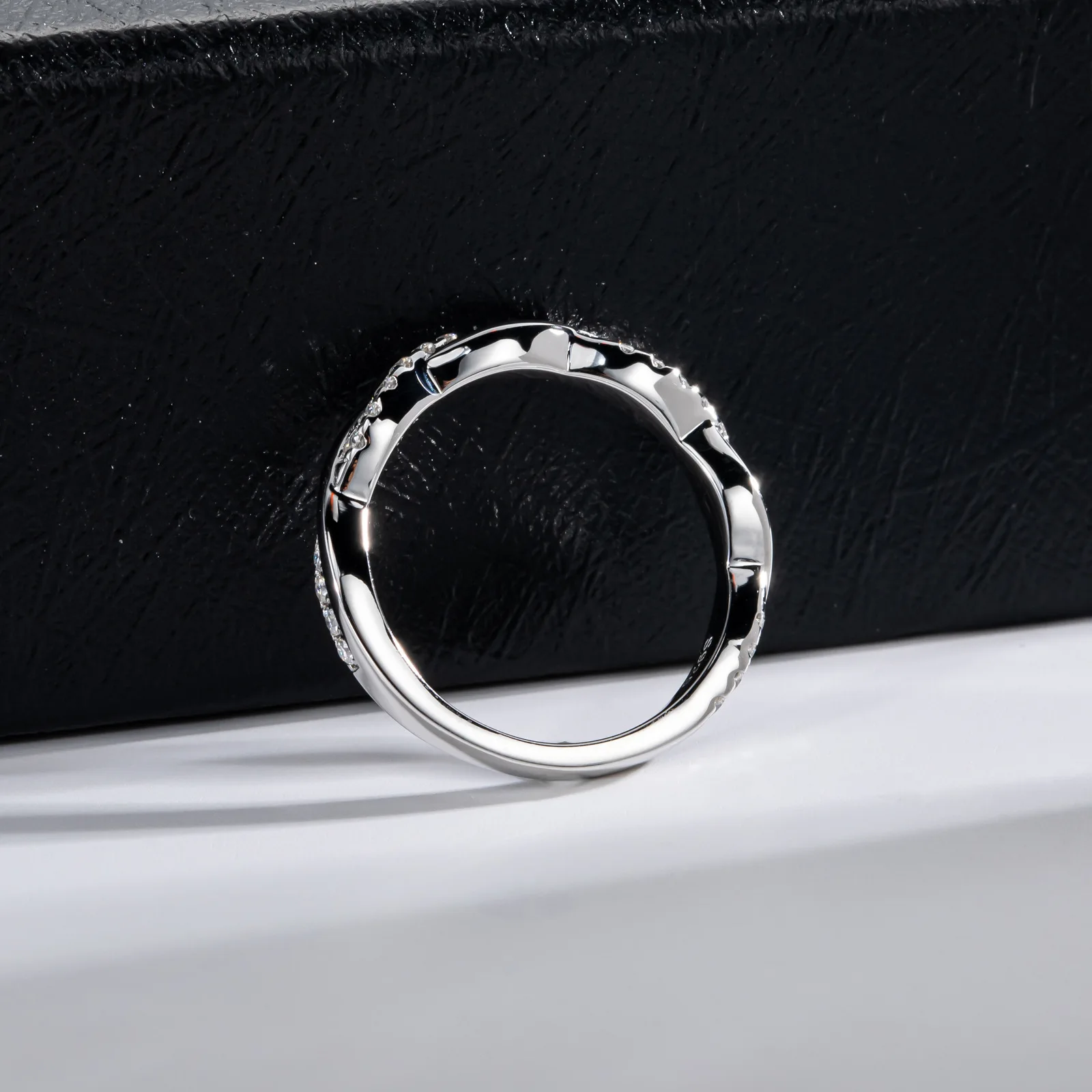 Carnica 1.3/2 mm Stones Real Moissanite Ring for Women 100% S925 Sterling Silver Sparkling Wedding Band GRA D Color Twisted Arm