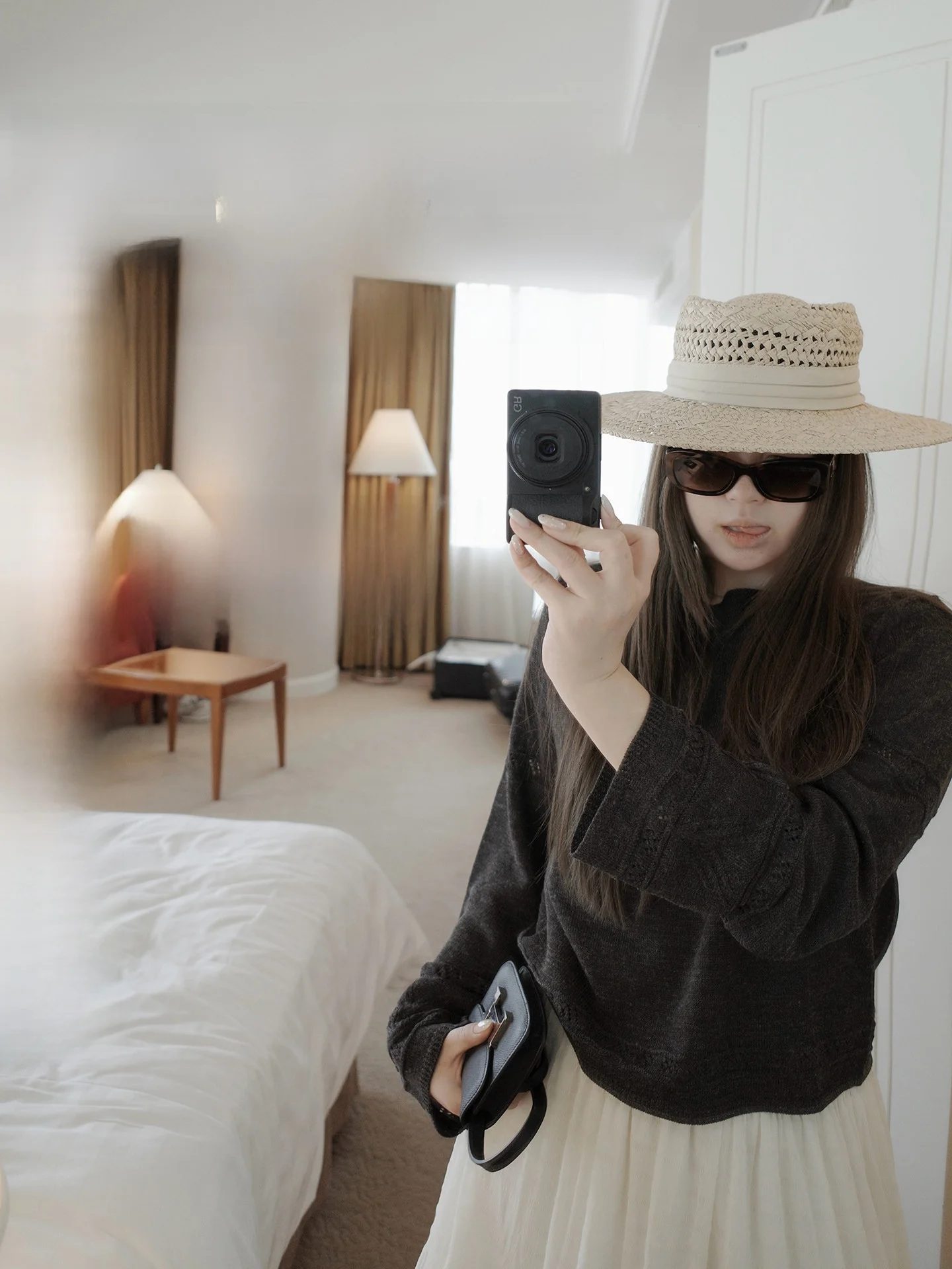 

RereOstrich Women's Knitted Long Sleeve Wool Blend Hollow out Detail Spring 2026 Fashion Ladies' Premium Clothing