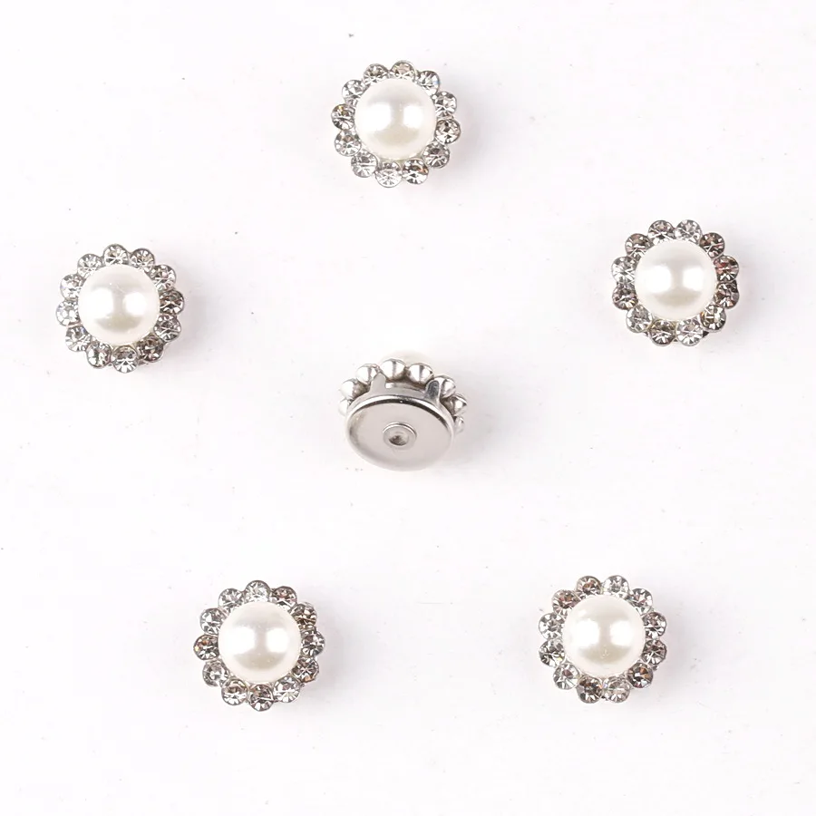 8 10 12mm Silberbasis runde blumenförmige Perle mit Strasssteinen. Zum Aufnähen geeignete Strass-Kristallperlen für DIY-Besatz. – Detail 1