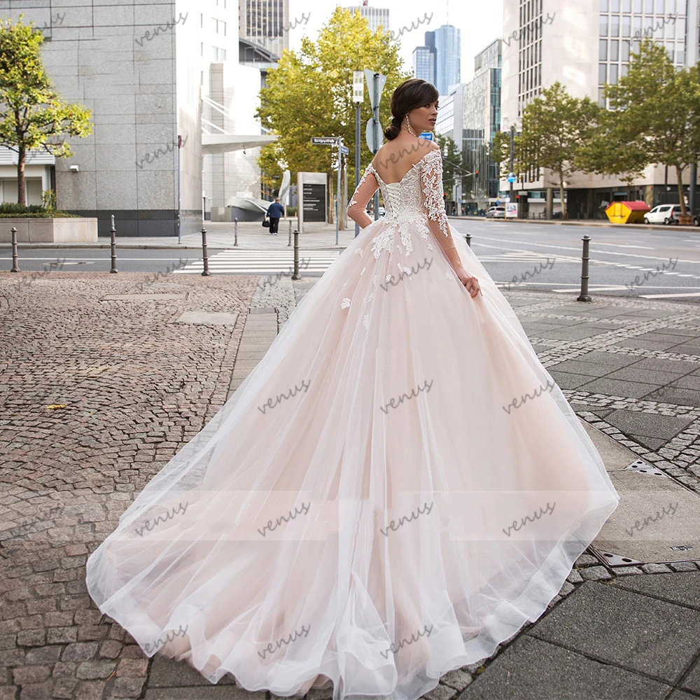 Robe de mariée A-ligne en tulle à plusieurs niveaux, robes de train de balayage, charmantes appliques de dentelle, patients, fête formelle, robe éducative