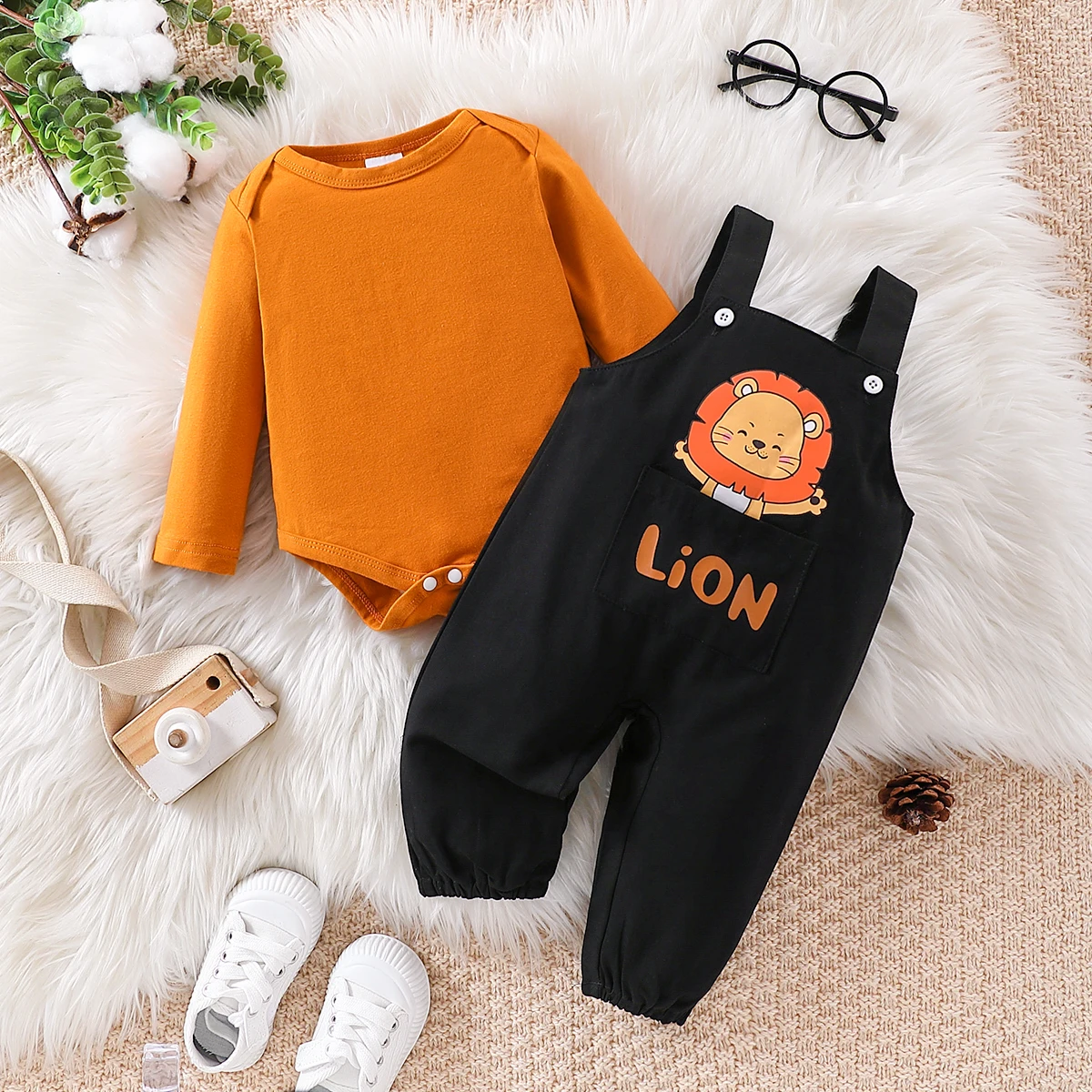 

2Pcs Newborn Baby Boy Solid Color Long Sleeve Cartoon Lion Printed Strap Pants Set 0-18 Months Baby Boy Spring Autumn Casual Set