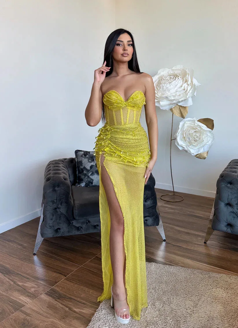 فستان رسمي أحمر لامع مطرز عميق على شكل قلب ثوب مسائي مزين بالخرز وفتحة جانبية فساتين لحضور الحفلات الموسيقية حسب الطلب #4