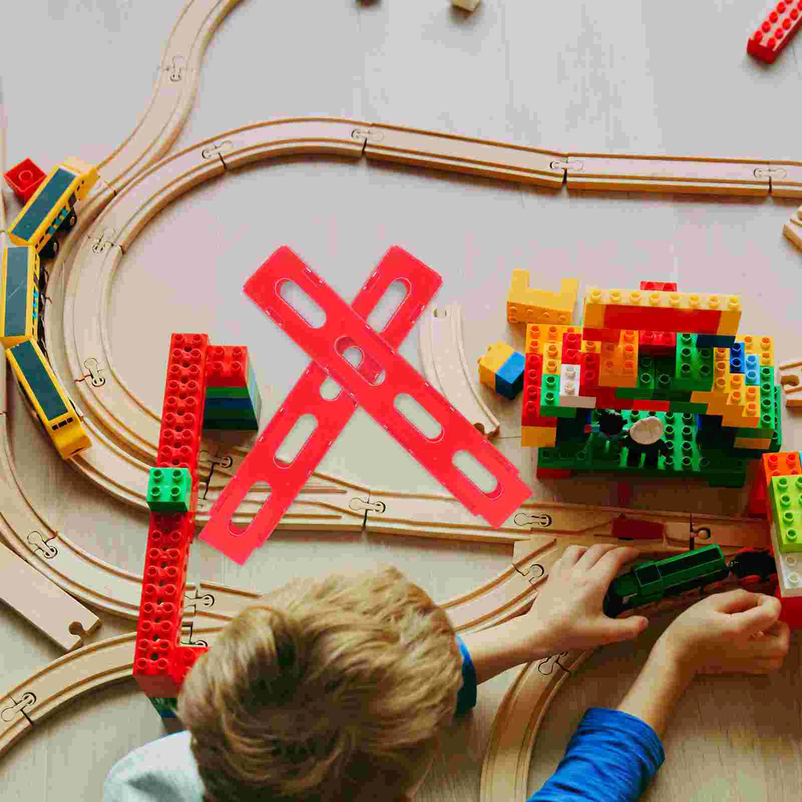 2-delige Domino's Opslag Kaarthouder Bouwstenen Slot Trein Klein Speelgoed Plastic Uitbreiding Automatische Kindertreinen Game Prop