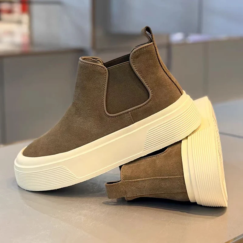 

2026 New Outdoor Handmade Leather Casual Men Shoes Design Sneakers Chelsea Boots Man Breathable Leather Shoes Men Ankle Boots