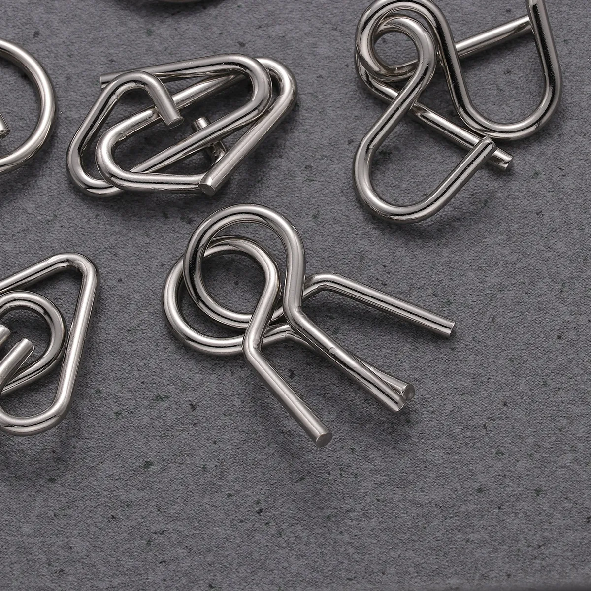 Intelligence Unzipp…