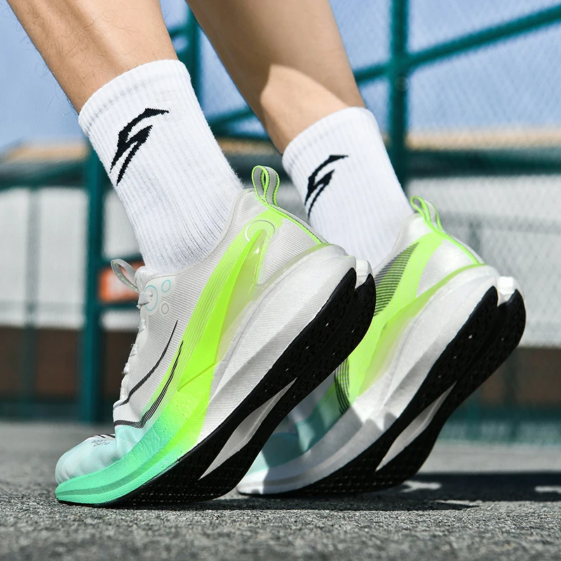 

Men's Shock-Absorbing Breathable Mesh Running Shoes Speed Racing Low-Top Large Size Sport Sneakers