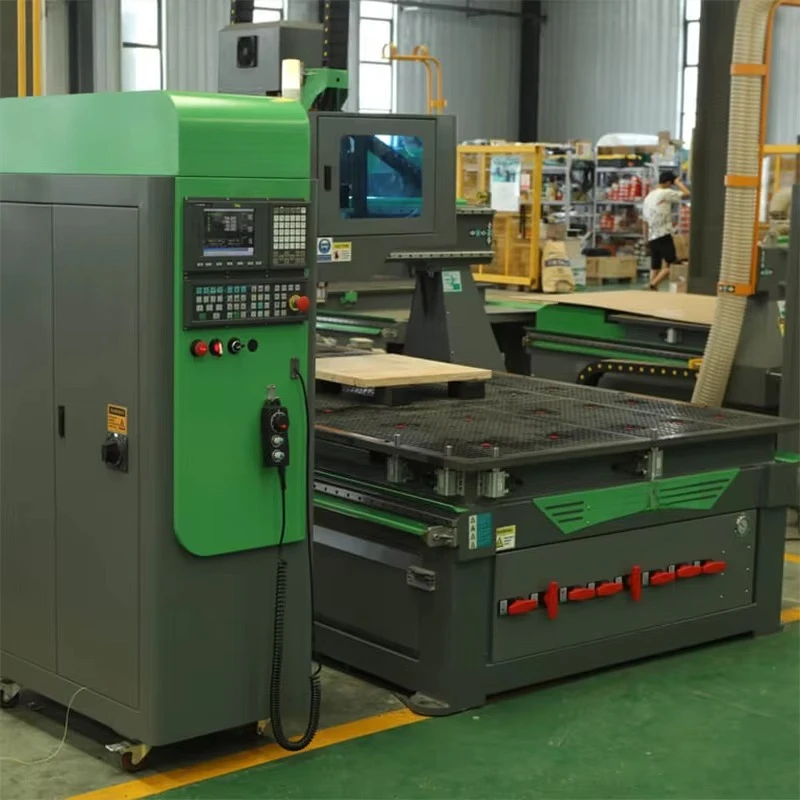 Picture 4: Professional CNC Router Machine Auto Tool Change Syntec Control Woodworking High Efficiency with Nc Studio
