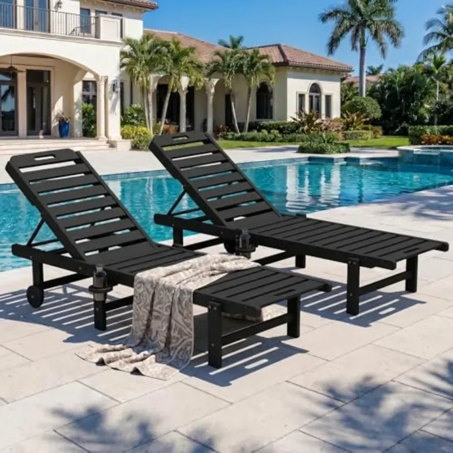 Outdoor HDPE chaise lounge set of 2, gray, weather-resistant material with cup holder and mobility wheels