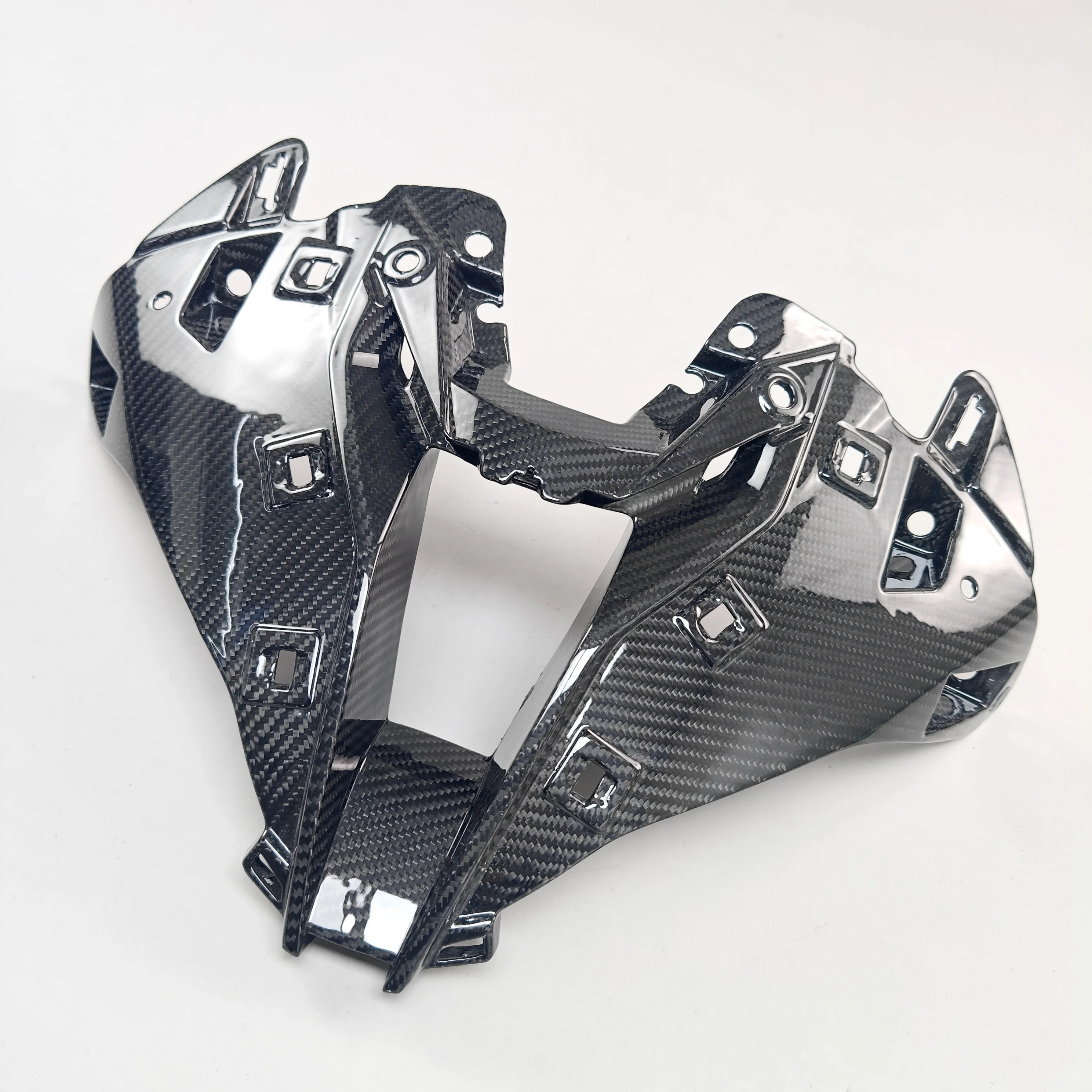 Custom Fit 100% 3K Carbon Fiber Lightweight High-Strength Motorcycle Fairing Front Nose Air Intake Cover for S1000RR
