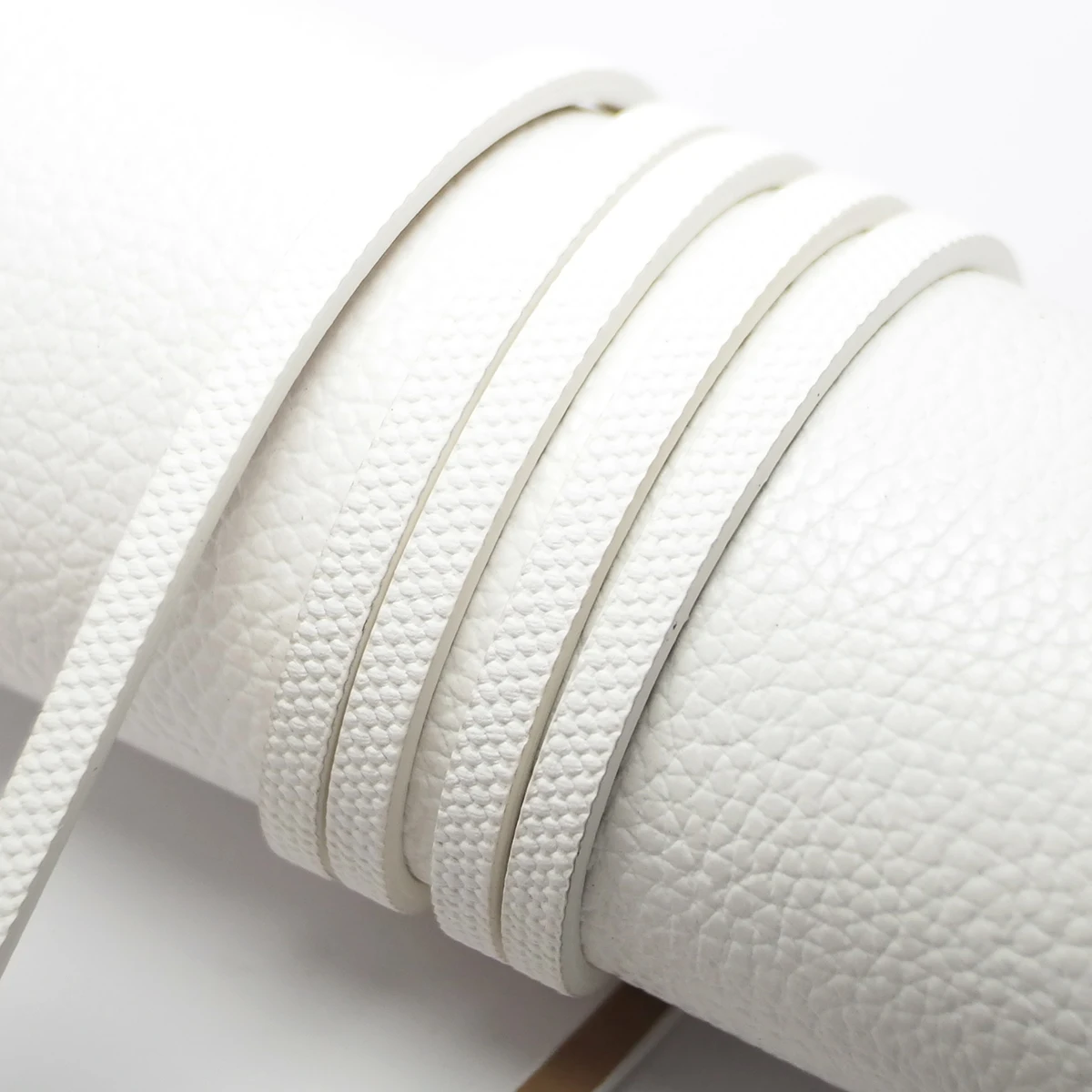 1.15meter White Leather Cord Braided Embossed Leather Strip,5mm Leather Belt Bag Handle,Waist Chain KeyChain Bracelet Making