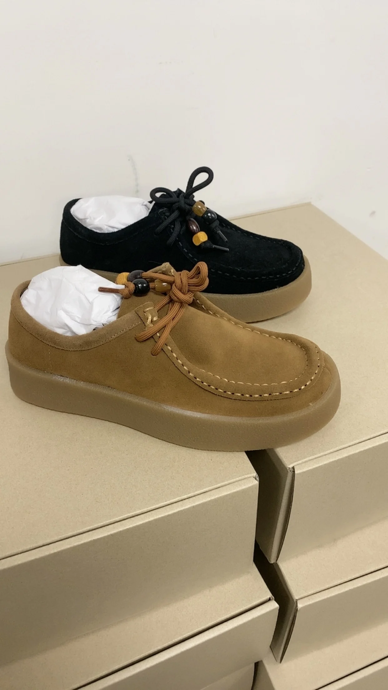 

Retro Kangaroo Ox oes Casual Lace-Up Bla Women's oes Spring 2025 Faionable eepskin Lined Flatform Loers