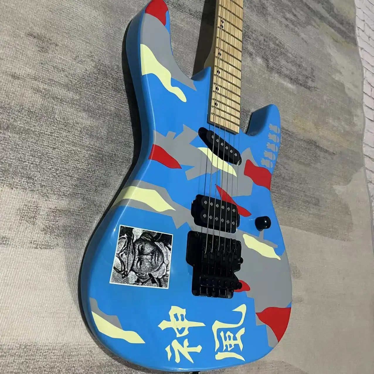 Electric Guitar 6-Chord Hand drawn Electric Guitar, Blue Hand drawn Body, Factory Realistic Picture, In Stock, Order and Ship Im