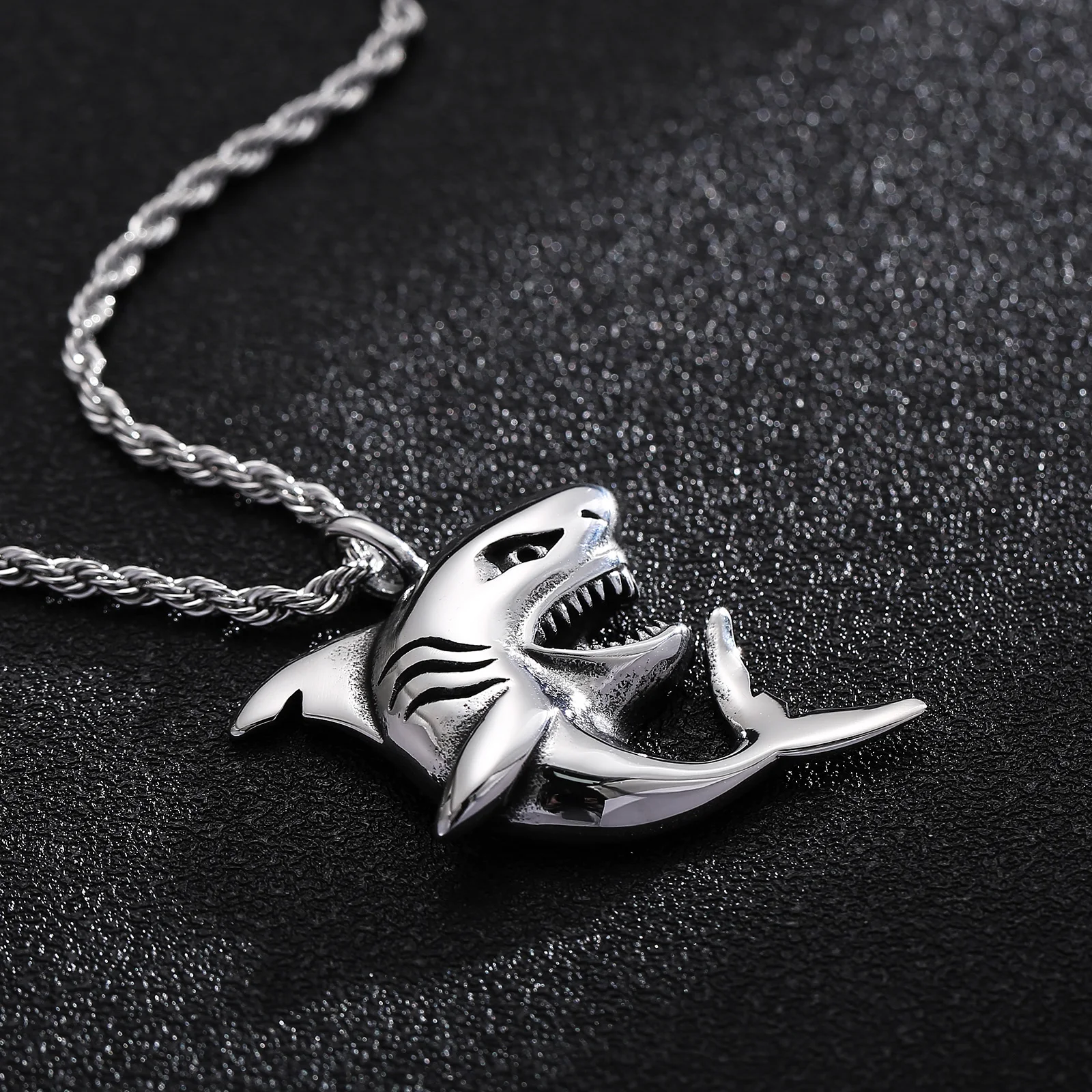 HaoYi Stainless Steel Shark Pendant Necklace For Men Fashion Vintage Punk Jewelry Accessories