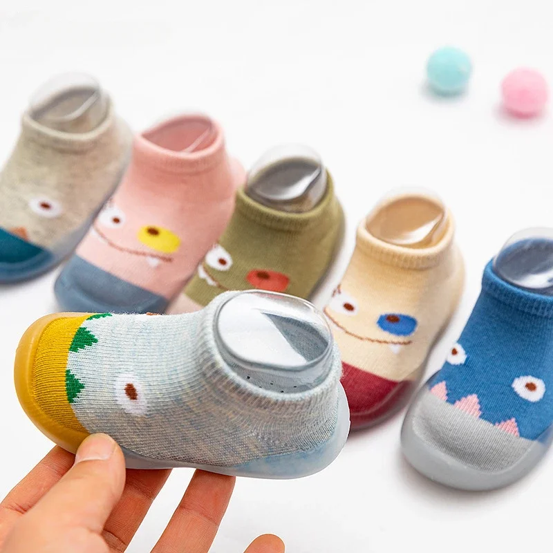 الأطفال المضادة للانزلاق أحذية الوليد طفل رضيع الفتيات القطن عدم الانزلاق جوارب يمكن السير بها على الأرض الرضع الفتيان المطاط وحيد الكرتون أحذية رياضية داخلية #1