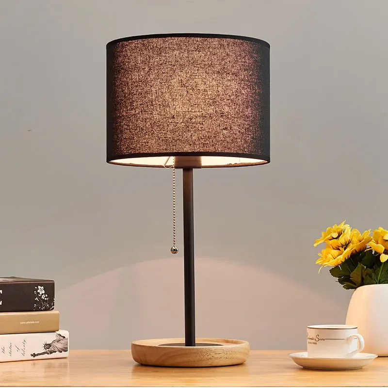 Nordic table lamp bedroom bedside creative personality American simple modern warm eye protection bedside solid wood study readi