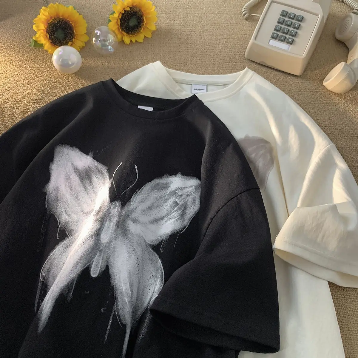 Camiseta de algodão puro, com senso de nicho, estampa de borboleta, encaixe solto, blusa casual para casal, roupas de verão, nova