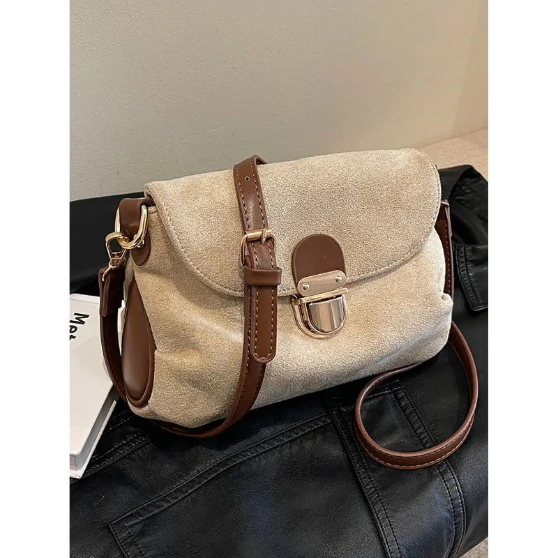 Retro Frosted Underarm Bag Faux Suede Fabric Women‘s 2023 New Winter Fashion Portable Shoulder Bag Popular Texture Crossbody Bag