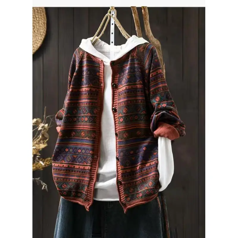 محبوك سترة للنساء 2025 الخريف الشتاء سترة جديدة محبوك تنوعا فضفاض Vintage سترة علوية غير رسمية بأكمام طويلة