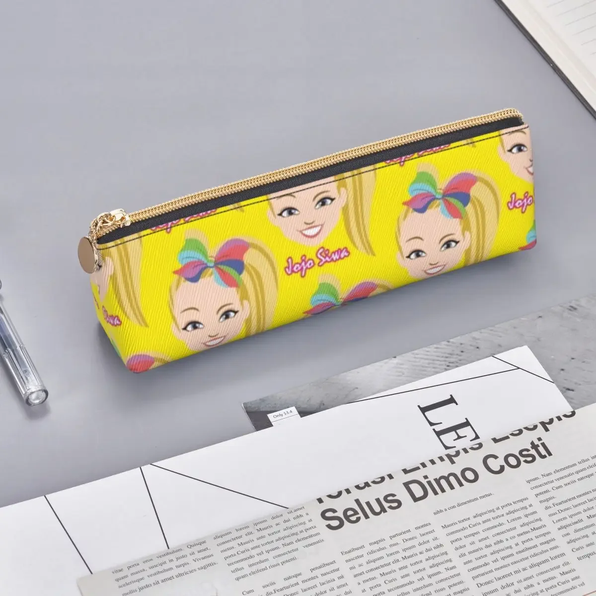 Jojo Siwa-Trousse à Crayons en Cuir avec Fermeture Éclair pour Adolescent, Étui Triangle avec Imprimé de Dessin Animé