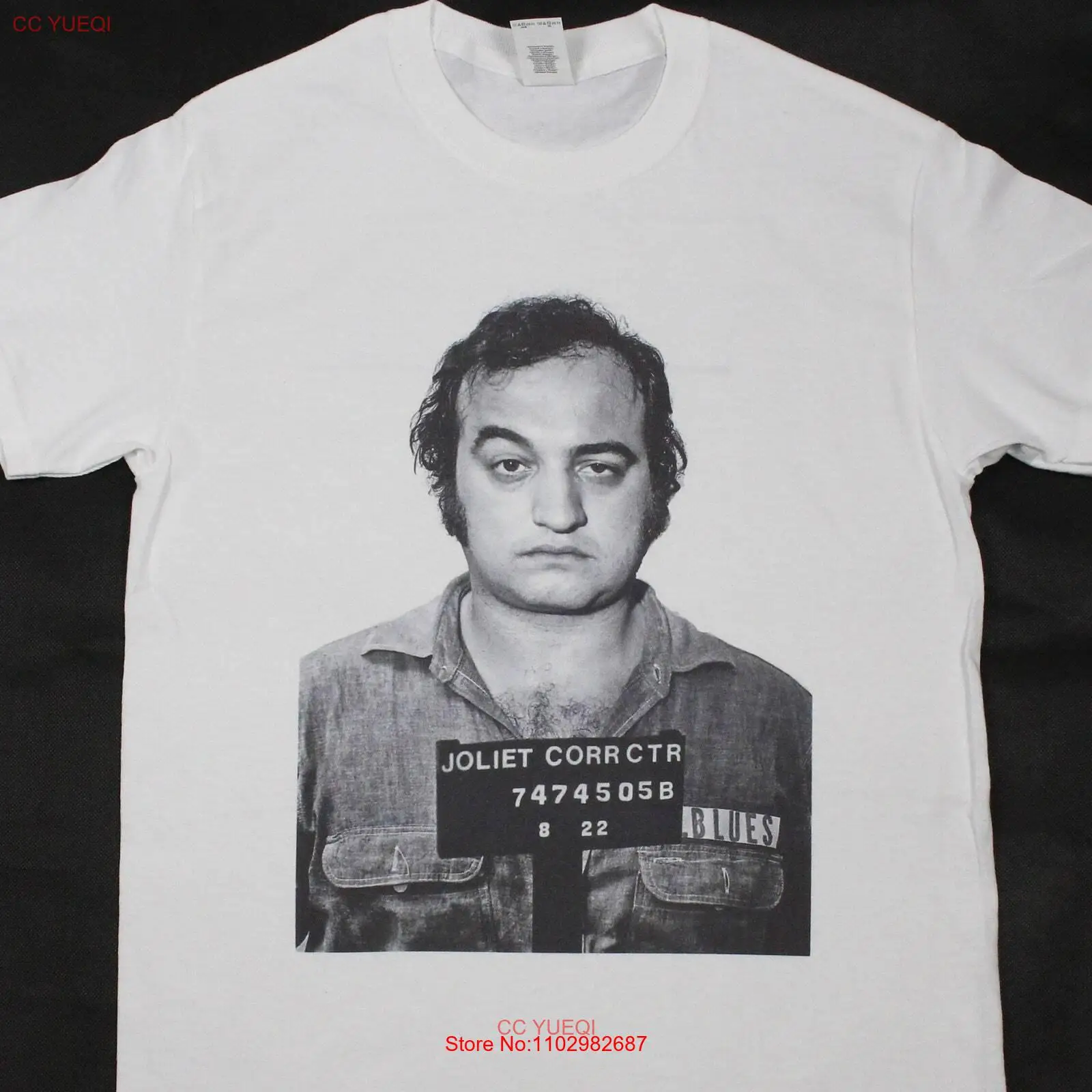 Футболка The Bluetooth Brothers John Belushi mugshot белая, размеры в наличии