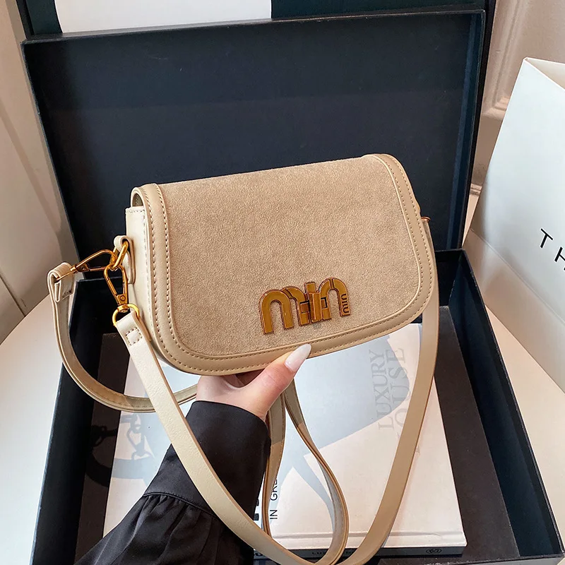 

2025 Fall Winter Vintage Square Bag, Niche Shoulder Purse for Women, Minimalist Crossbody Tote, Textured Day-to-Night Bag