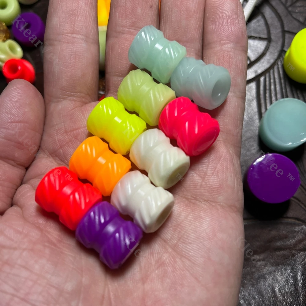 

Светящийся кулон-нож из смолы, EDC-инструмент для активного отдыха, декоративный брелок-подвеска для ключей, украшение для рюкзака своими руками