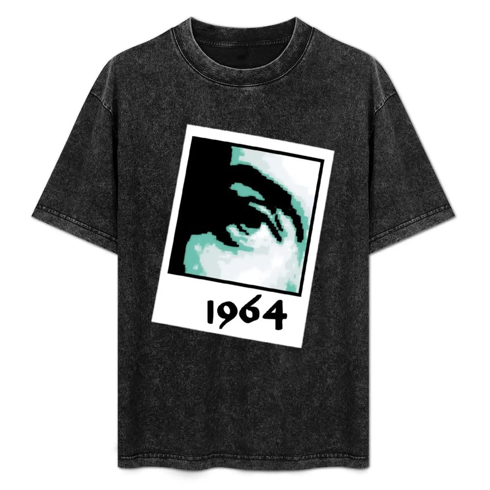 

1964 Carolyn Jones As Morticia : Hoodies T-Shirt Soft Lightweight Cotton T-Shirt