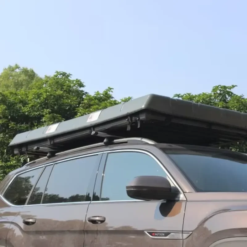 Black Hard Shell Roof Top Tent Hardtop Tent with One Side Open
