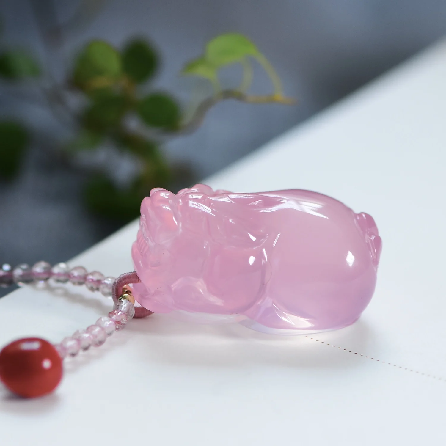

Natural Rose Quartz Women Pendant Necklace Rose Quartz 30*20*15mm Pi Xiu Love Crystal Jewelry AAAAA