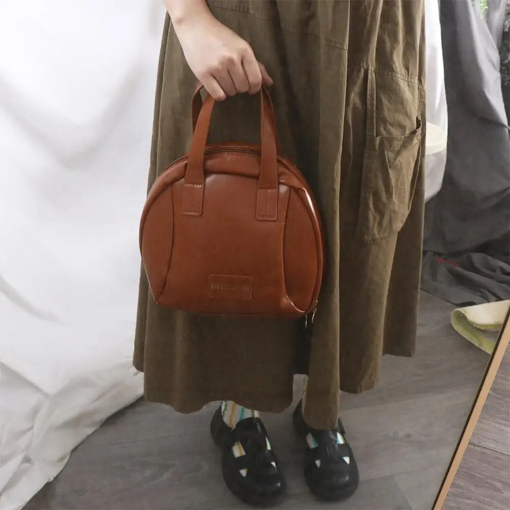 

Simple Zipper PU Leather Cosmetic Bag Shell Bag Waterproof Makeup Pouch Bag Large Capacity Korean Style Travel Wash Bag Shopping