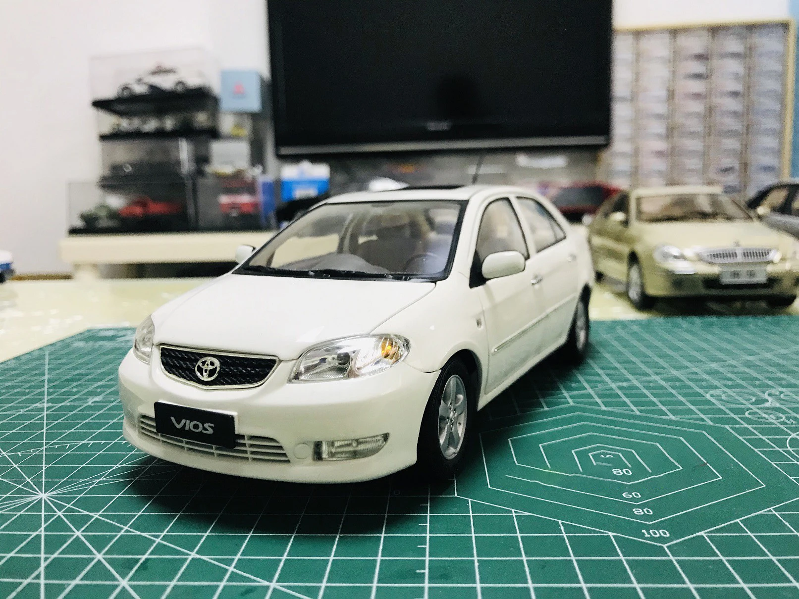 Hot wheels toyota vios on sale