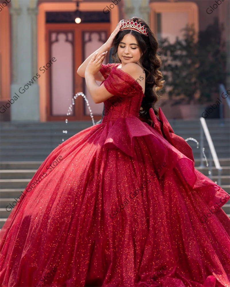 Mexico Rood Off The Shoulder Quinceanera Jurken Baljurk Kraal Kristal 2024 Verjaardag Luxe Jurk Strik Afstudeerjurk Sweet 16