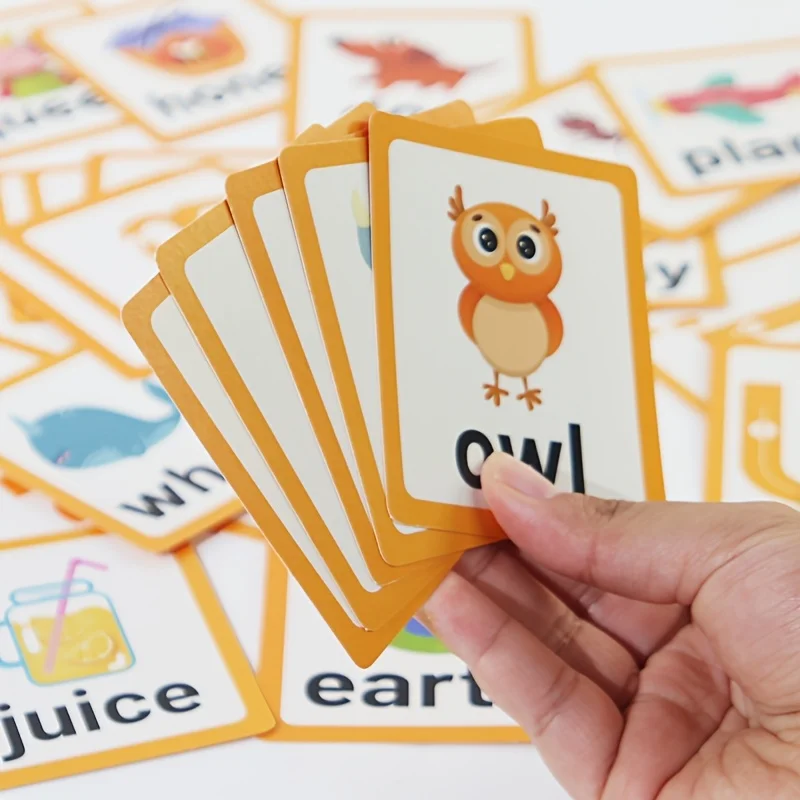 مجموعة رسم رملية مكونة من 39 قطعة لكتابة الكلمات وإدراك الرسم، وطاولة رمل للرسم المتكرر - باستخدام بطاقة الحروف الملونة