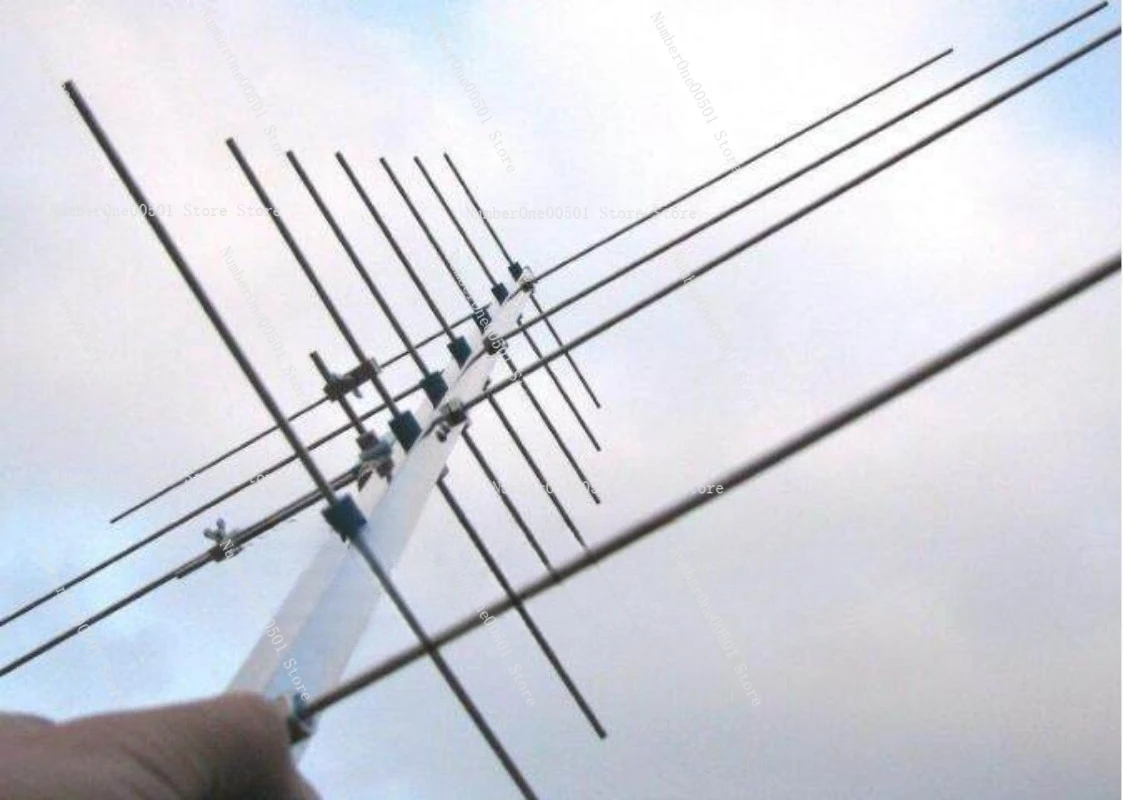 

УФ-антенна Yagi с двумя сегментами, 60 Вт, крестообразная, U7V4