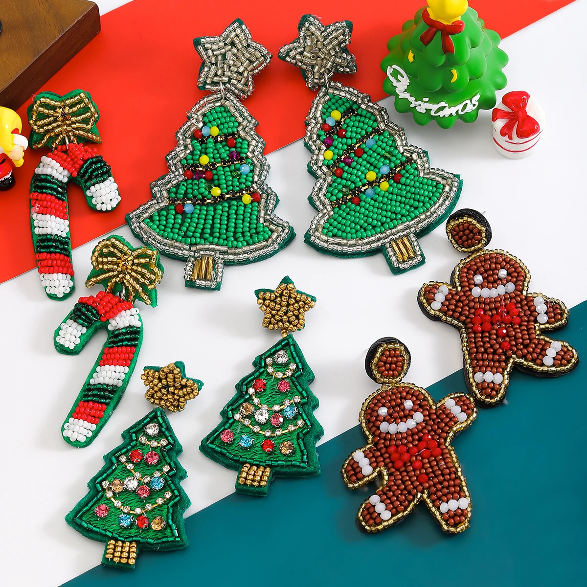 Dvacaman Christmas Beaded Series Earrings Christmas Tree Candy Cane Gingerbread Man Earrings Holiday Party Women Gifts