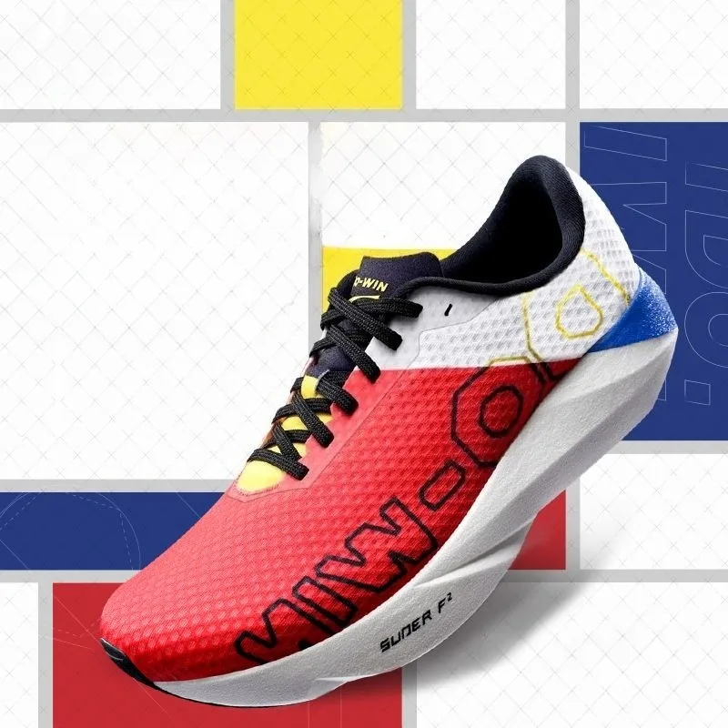 

Классические мужские кроссовки 2026: легкие, дышащие, для бега и ходьбы на улице