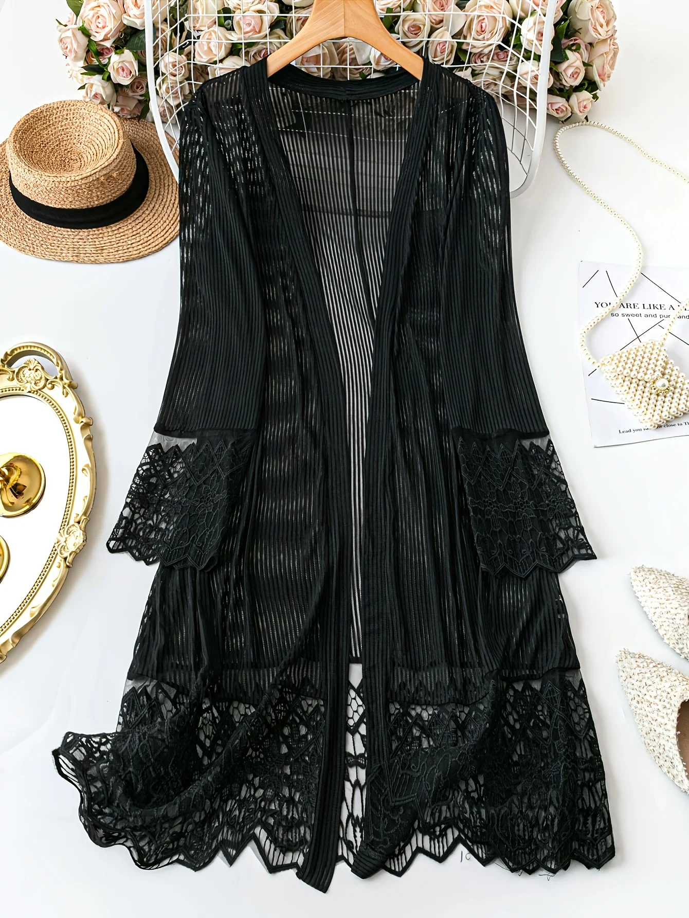 

Элегантное и изящное женское кружевное лоскутное тонкое пальто средней длины с длинными рукавами и открытой передней частью