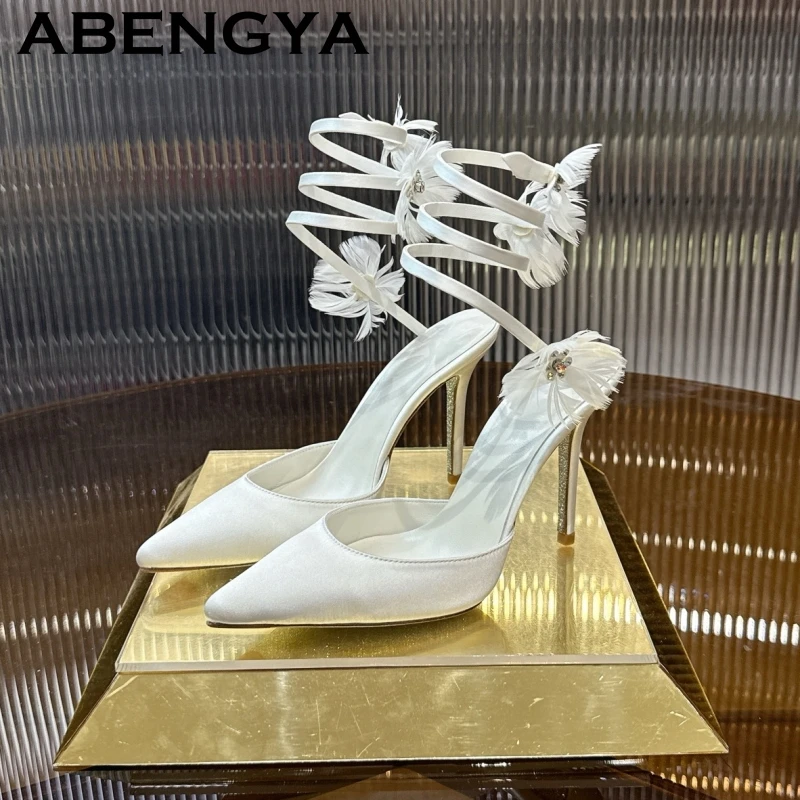 New Pointy Toe Satin High Heels Crystal Sandals Women Fashion Feathers Ankle Wrap Rome Sandals Summer Sexy Party Stilettos Shoes