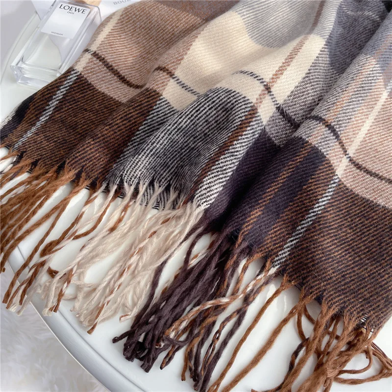 Thumbnail 3 - #44 Plaid Winter Scarf Ranking List in 2026