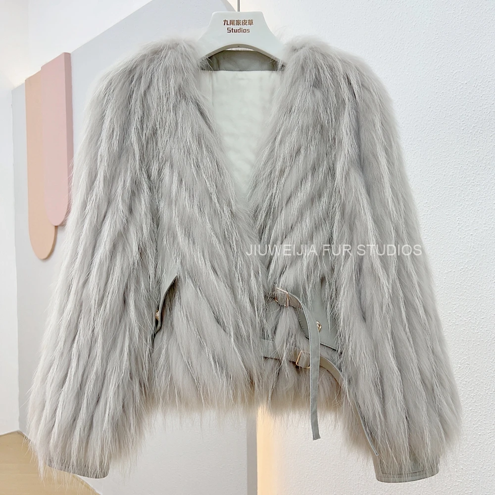 2026 Winter New Fur Strip Sewed Together Short Style Thin Raccoon Fur Fox Fur Coat Young Women's Coat