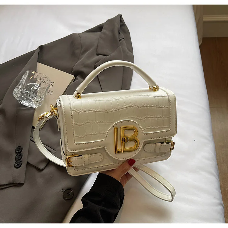 

2025 New Women's Designer Small Square Bag - High-End Fashion, Portable, Shoulder & Messenger, Travel & Dating